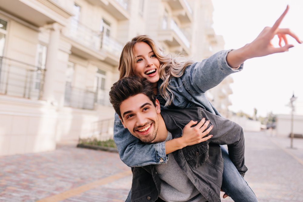 Investor Visa Options for Unmarried Couples: Paths & Tips