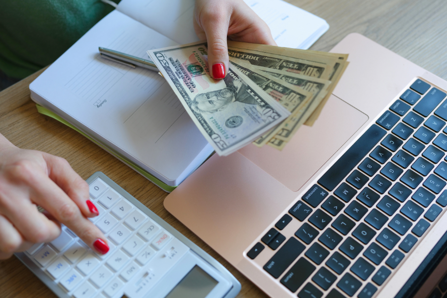 How to budget for international mobility